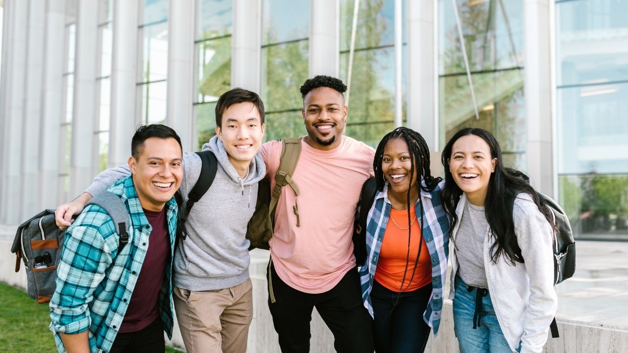 Going to College: Navigating the Exciting Transition to Higher Education