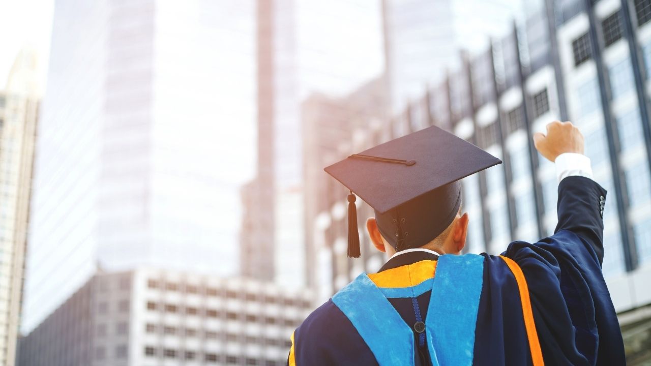What Does BS Stand For in College? Decoding the Meaning of Bachelor of Science Degrees